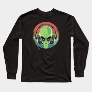 Alien with Headphones - For Music and science fiction Fans Long Sleeve T-Shirt